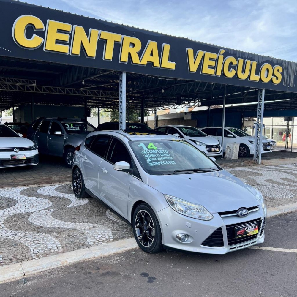  Focus Titanium 2.0 Ano 2014 Com Apenas 29mil km
