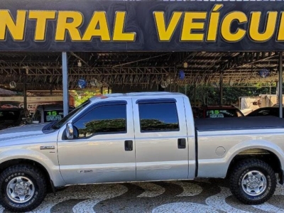 F-250 XLT Cabine Dupla Ano 2004