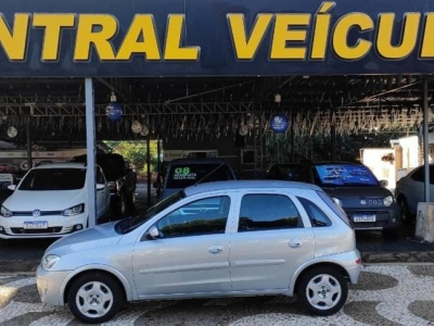 Corsa Premium 1.4 Ano 2010