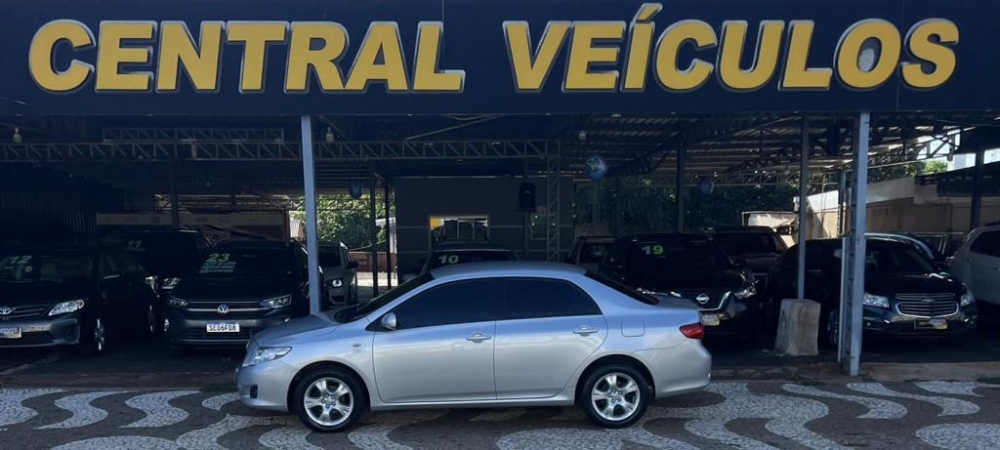 Corolla Gli Ano 2011