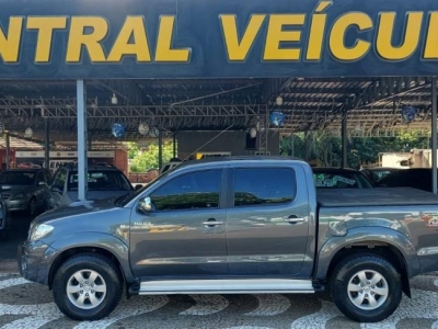 Hilux SRV 3.0 Turbo 4X4 AT CD Ano 2011