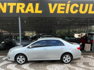 Corolla Gli Ano 2011