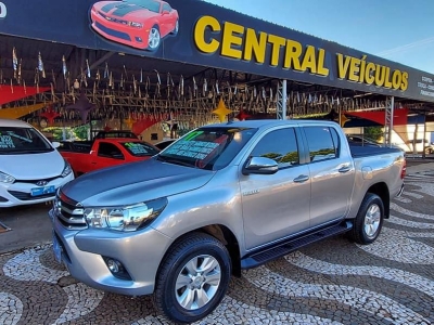 Hilux SRV 2.8 Turbo 4X4 AT CD Ano 2017