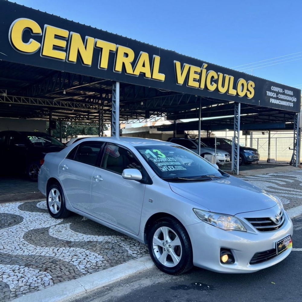 Corolla Xei Ano 2013