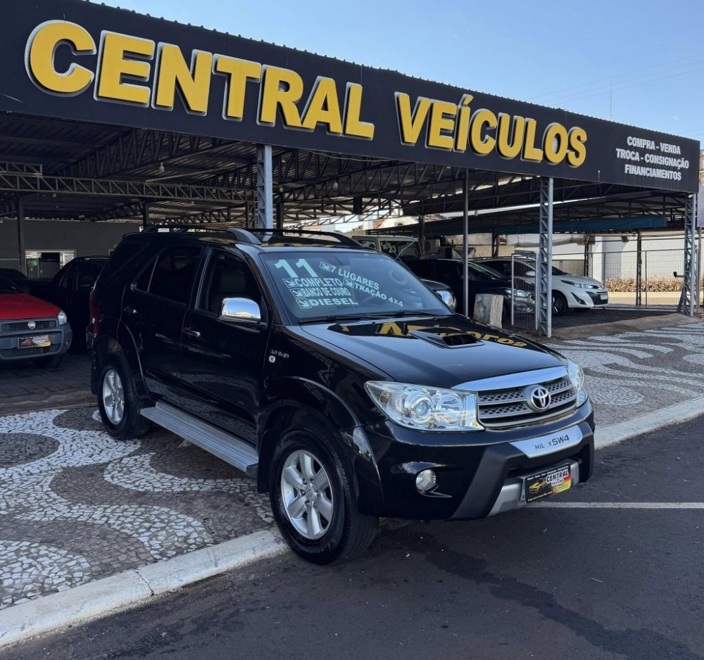  Hilux SW4 SRV Ano 2011
